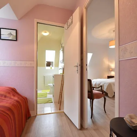 18th-century Normandy بيت للعطل فالوجنيس